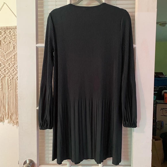 Dark green dress - Picture 2 of 3